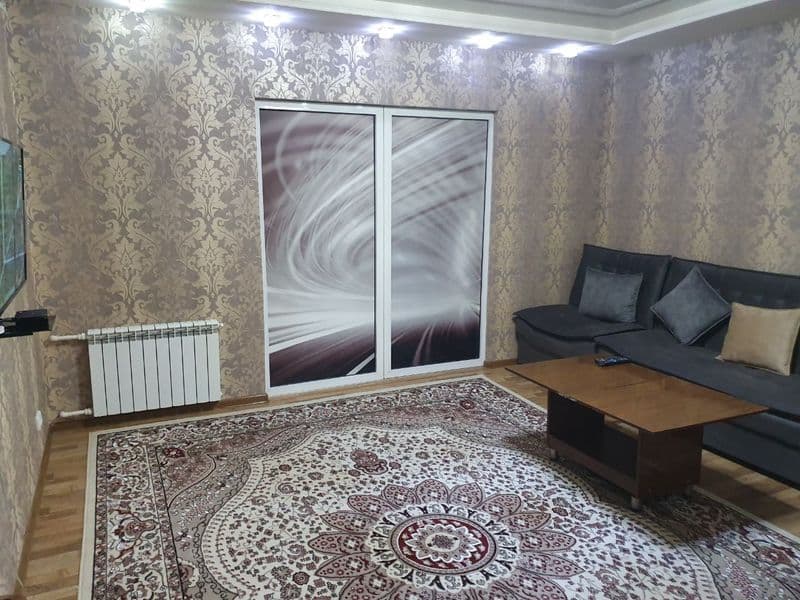 Аренда трёх комнатная.  Козиробад.  Ориентир мечеть.  Есть т