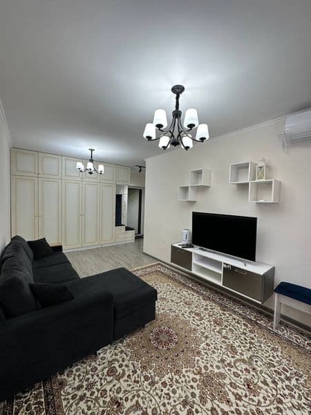 Сдаётся шикарная 1-комнатная квартира в Новостройка<br />
<b — фото 3