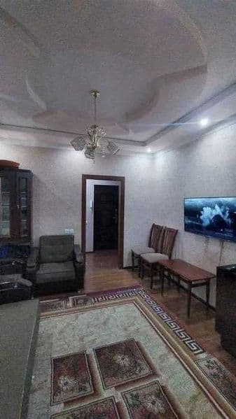 Сдаётся  Квартира по Нукусской <br />
Ориентир - Гламур<br /