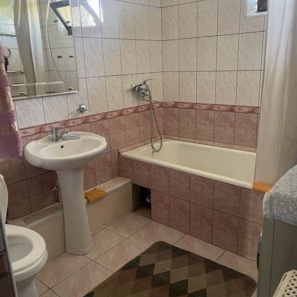 algaritm<br />
2/4/4<br />
60kvadrat<br />
500$<br />
<br /> — фото 2