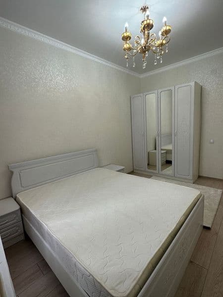 3 хонали<br />
3 этаж<br />
8 этажли дом<br />
Сагбон жк рез