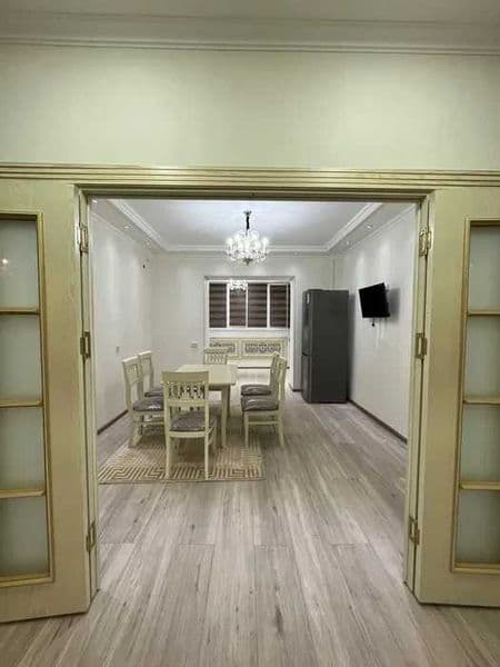 Сдаётся  Квартира <br />
Ориентир - напротив Мирабад авеню < — фото 4