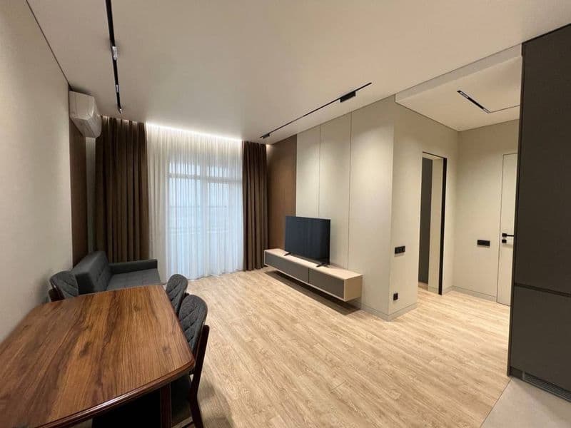 Аренда квартиры<br />
жк"NRG Oybek"<br />
<br />
Комнат: 2<b