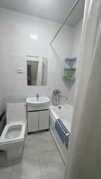 Срочно Сдается однокомнатная квартира центр города ташсельма