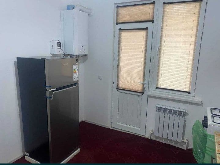 Срочна квартира арендага берилади 3 хонали йанги квартира фа