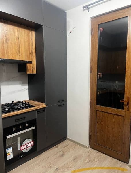 Срочно продаётся квартира Навастройка<br />
Район - Алмазар 