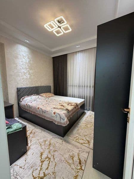 Сдаётся шикарная 2-комнатная квартира<br />
<br />
• Район: 