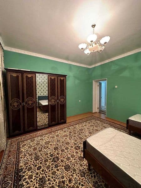 Банковский дом<br />
5 этажли, 3-этаж, 3 хона<br />
130 кв.м