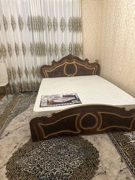 Квартира находится рядом с Xonobod metro в новостройке. 3 эт