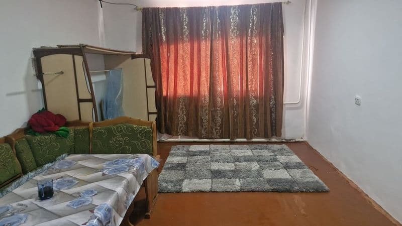 Сдаётся комната в общежитии <br />
1 этаж 4 этажный дом <br  — фото 2