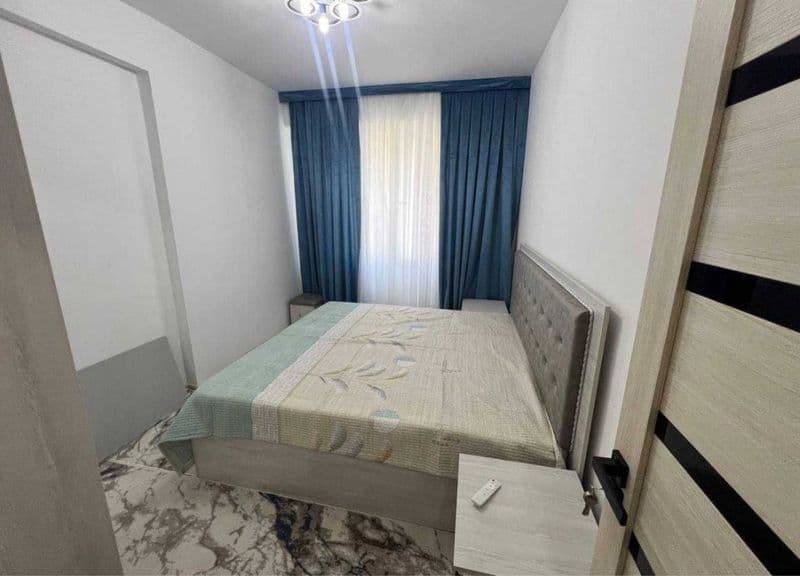 Эко базар<br />
Ялангач Мечеть<br />
2/6/6<br />
55 м2<br />