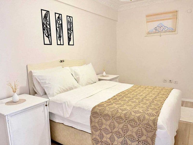 К вашему вниманию рады представить 2х комнатную квартиру на 