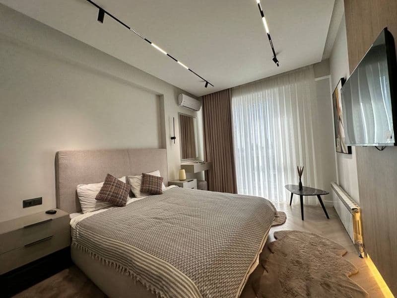 Аренда <br />
Жк нрж ойбек <br />
2 комнатная квартира <br /