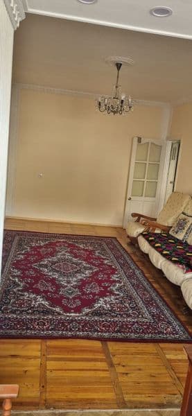 Сдается квартира на Ц-квартале, ориентир  - налоговая. 77 се