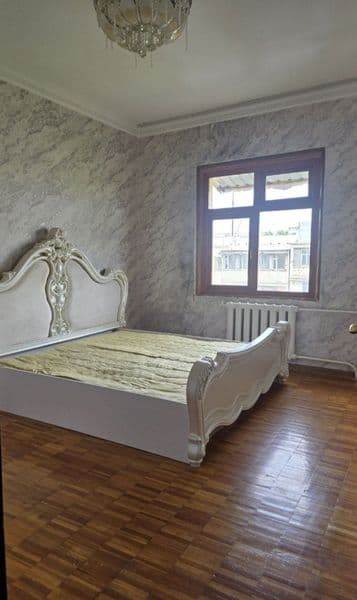 Срочно сдаю 3-х комнатную квартиру.Для семейной пары с детьм