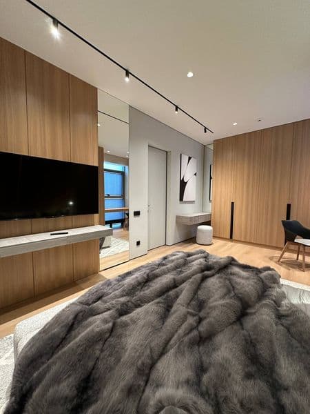 Сдаю свою квартиру  , новый дизайнерский ремонт , никто не ж — фото 5