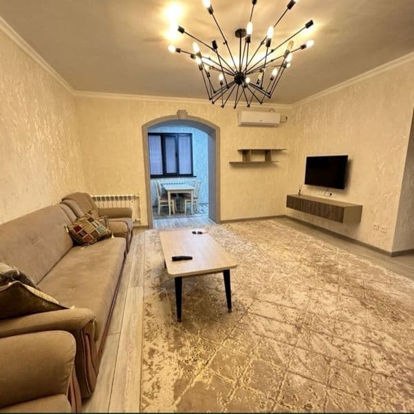 Сдается квартира в Мирабадском районе метро Айбек. Ориентир 