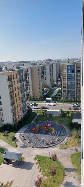 Охраняемая зона. Видео наблюдения 24/7. Зона парковки. Удобн