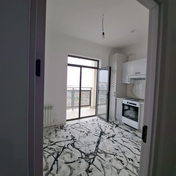 Янги уй кушинилар бор.<br />
Манзил урикзор строй город бозо