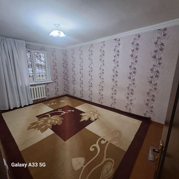 для семьи. Чилонзор Е квартал,метро Хамза, 3/5/5, переделен 