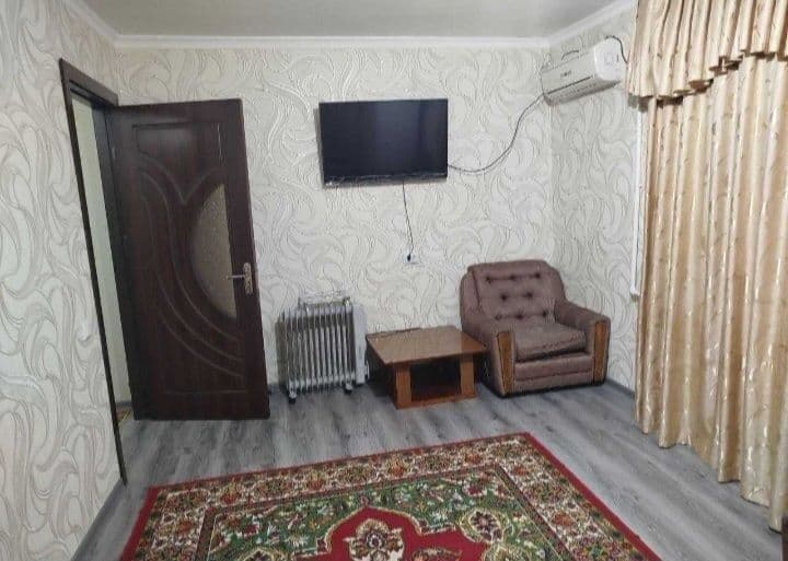Kvartira Buyuk ipak yo'li metrosida joylashgan. Qo'shimcha n