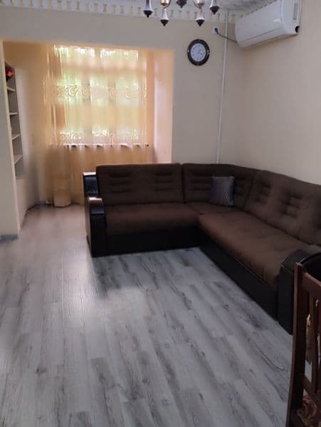 Сдается квартира на Юнусобаде 2 квартал.<br />
Хорошая локац