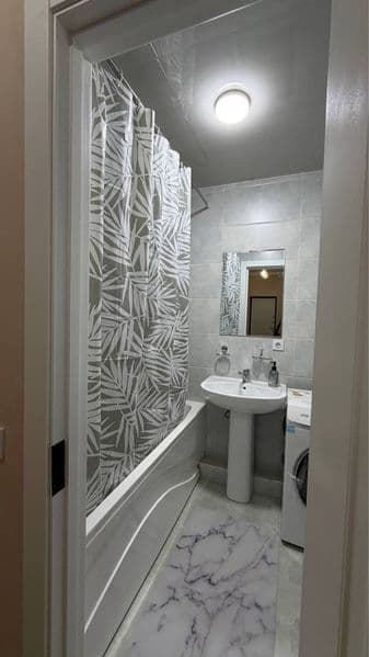 Адрес: Сергели-7 рядом со школой 300 Новостройка. 3/5/9<br /