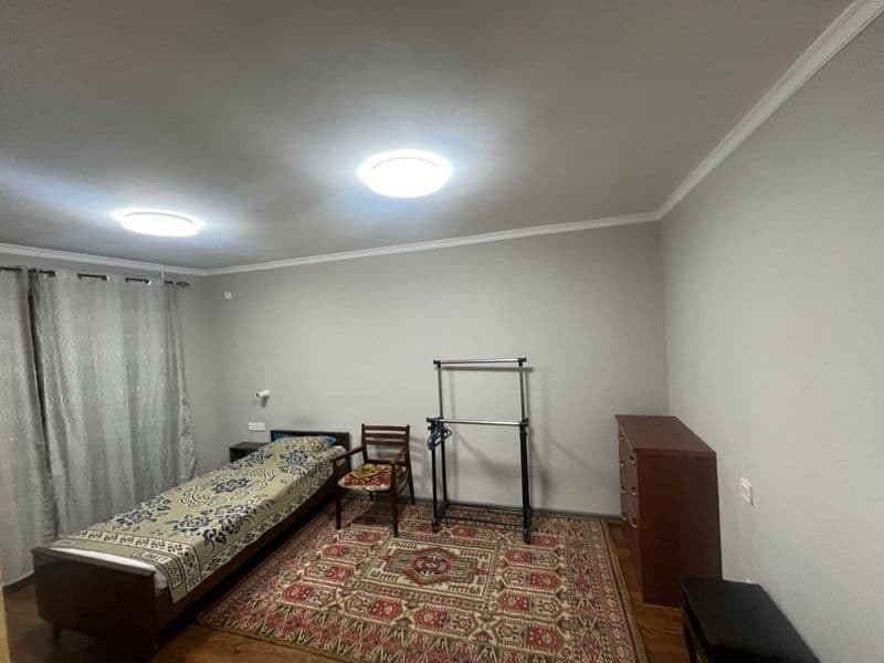 Аренда <br />
<br />
Вторичка - кирпичный  дом<br />
- Чилан — фото 2