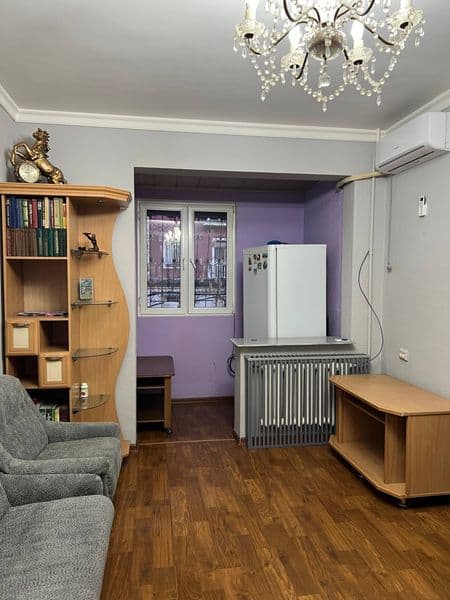 Сдаётся 2 комнатная, с хорошим ремонтом с мебелью и техникой — фото 2