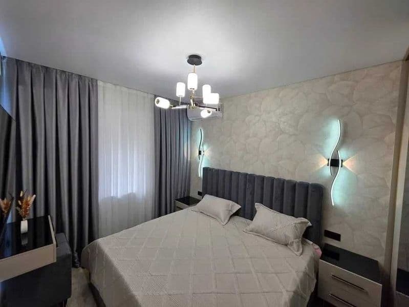 Яккасарой Дружба  Метро ёнида 2 хонали квартира ижарага бери