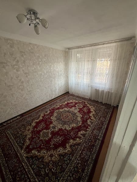 Арендага квартира берилади оилага узок муддатга <br />
Ойлик
