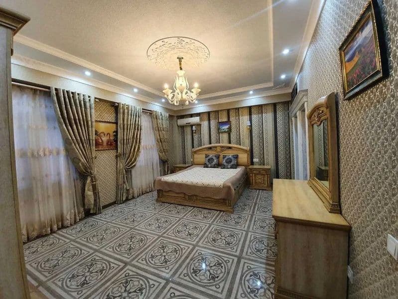 Яккасарайский Шота руставели 4/1/8 +подвал <br />
Ориентир: 