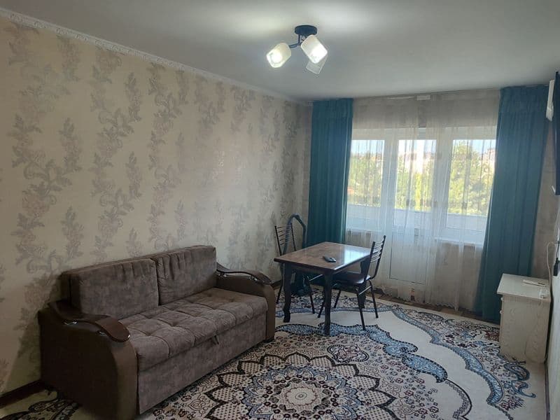 Чиланзар район <br />
Метро Чиланзар  (5 минут пешком)<br />