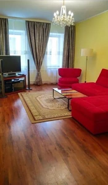 Сдается квартира на Ц-4 (ориентир школа 5) 2/2/4. Звоните, е