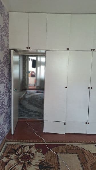 Здаецая 2 комнатная квартира массив куйлук 3 2 этаж  4 этажа — фото 4