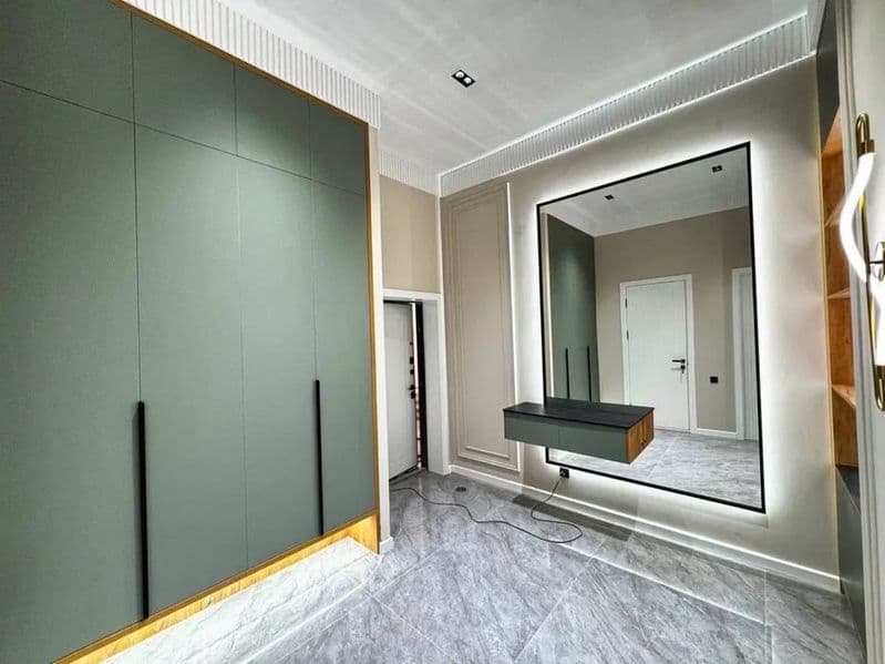 Район: Мирабадский<br />
Адрес: Маетро Ойбек<br />
<br />
•  — фото 4