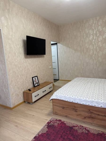 Местоположение:<br />
Чиланзар 2 квартал.<br />
<br />
Рядом