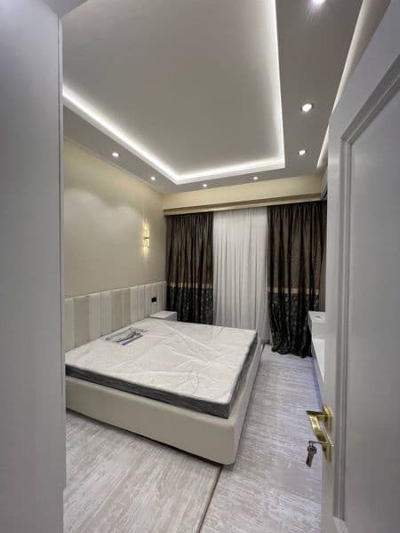 Arendaga qoyiladi 2 xonali 60 kv uy yengi avtorskiy remontan