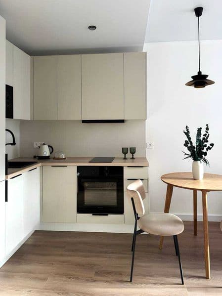 2 комнатную квартиру на 12 этаже,<br />
В квартире есть все  — фото 4