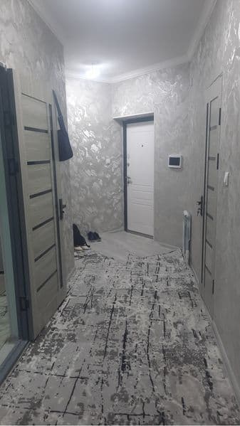 Turon metro bekatiga yaqin Indeks bozor yonida navastroyka