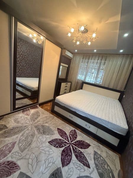 длительный срок (от года). <br />
Адрес: перекресток Северны — фото 4