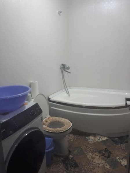 Сдаеются 3 комнаты в двухэтажном 4х комнатном доме, девушкам — фото 5