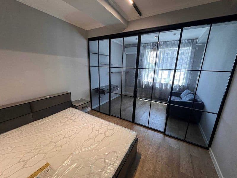 Сдается квартира с красивым ремонтом<br />
<br />
 Район: Ми