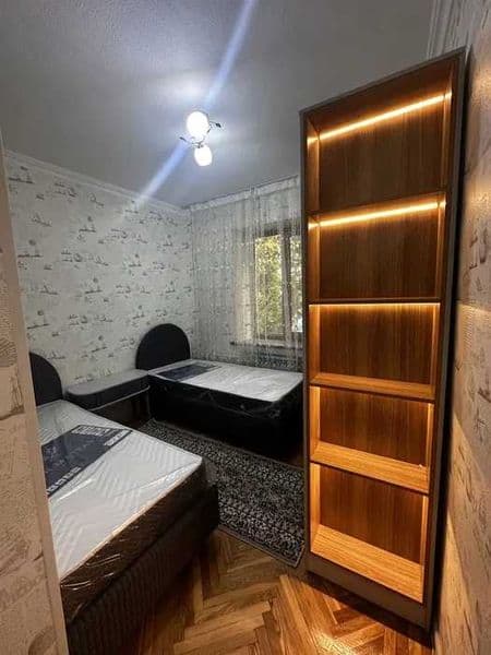 УзБум<br />
<br />
Цена: 650$<br />
<br />
• Ориентир: Парк 