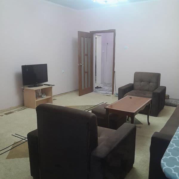 Аренда метро Хамза двух комнатная.  Есть телевизор холодильн — фото 3