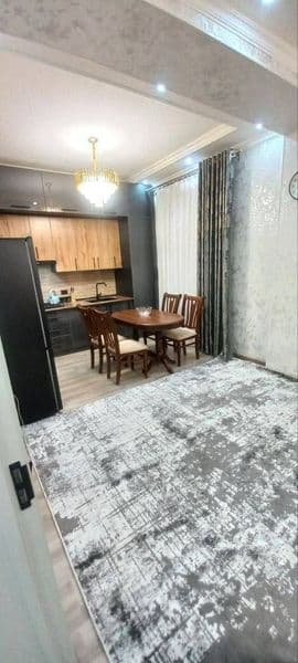 Oybek metro 5 daqiqalik yul 2 xonali shinam kvartera ijaraga — фото 3