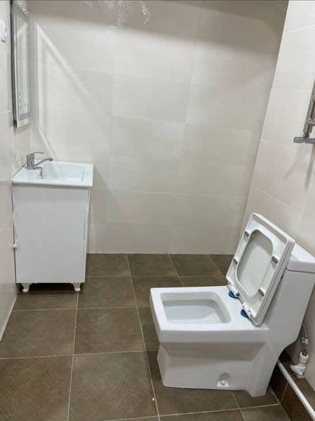 Ц-4 Алайский Рядом 2 комнатная <br />
Сдаётся Срочно 2/2/4 < — фото 3