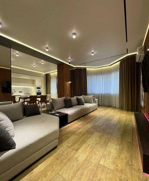 4/8/10<br />
НОВОСТРОЙКА<br />
ЖК Dream House<br />
на Глинк