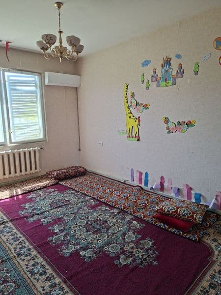 YUNUSOBOD 11kv MEGA PLANET yaqinida<br />
<br />
KVARTIRA : 