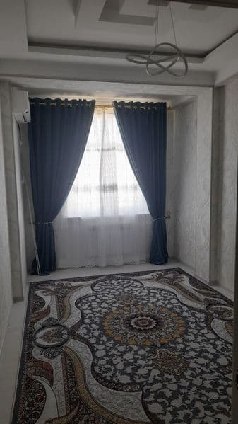 1 xonali kvartira ijaraga beriladi. Xona kattaligidagi zal h